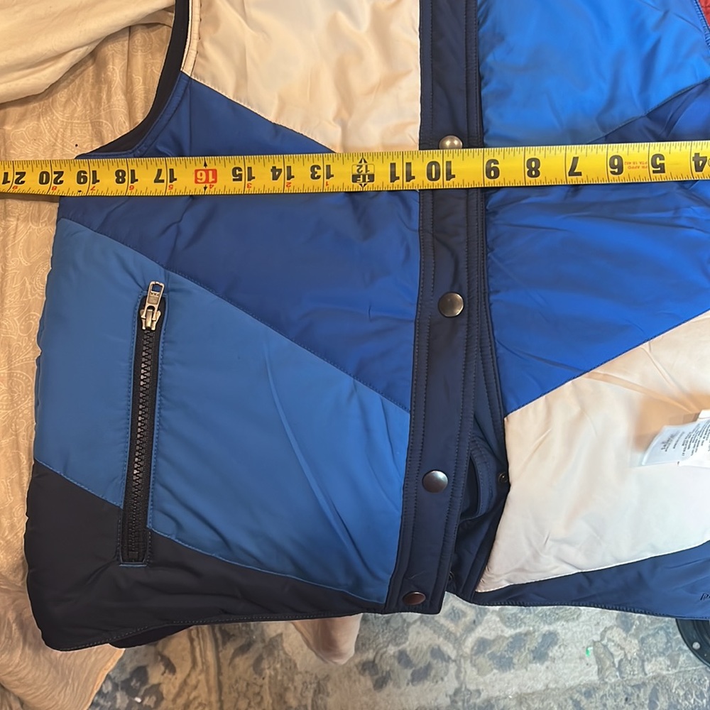 Patagonia puffer vest reversible size Medium - Picture 7 of 8